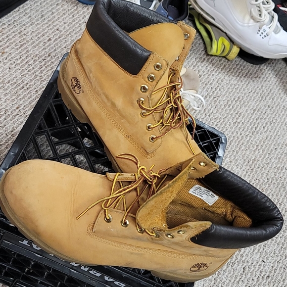 timberland construction boot